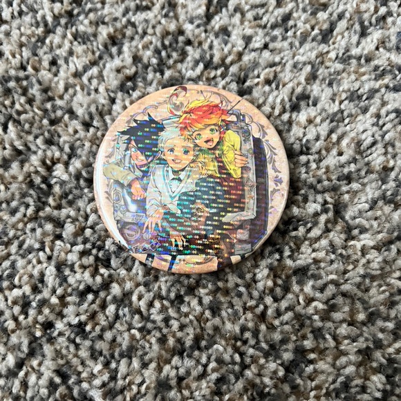 🔥🌟3/$15 Promise Neverland Can Badge from Japan - Picture 2 of 3